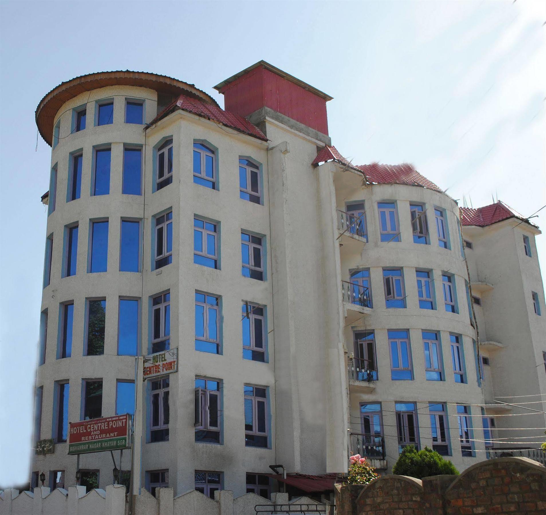 Hotel Centre Point Srinagar  Exterior photo